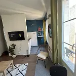 Appartement Au Coeur De Paris